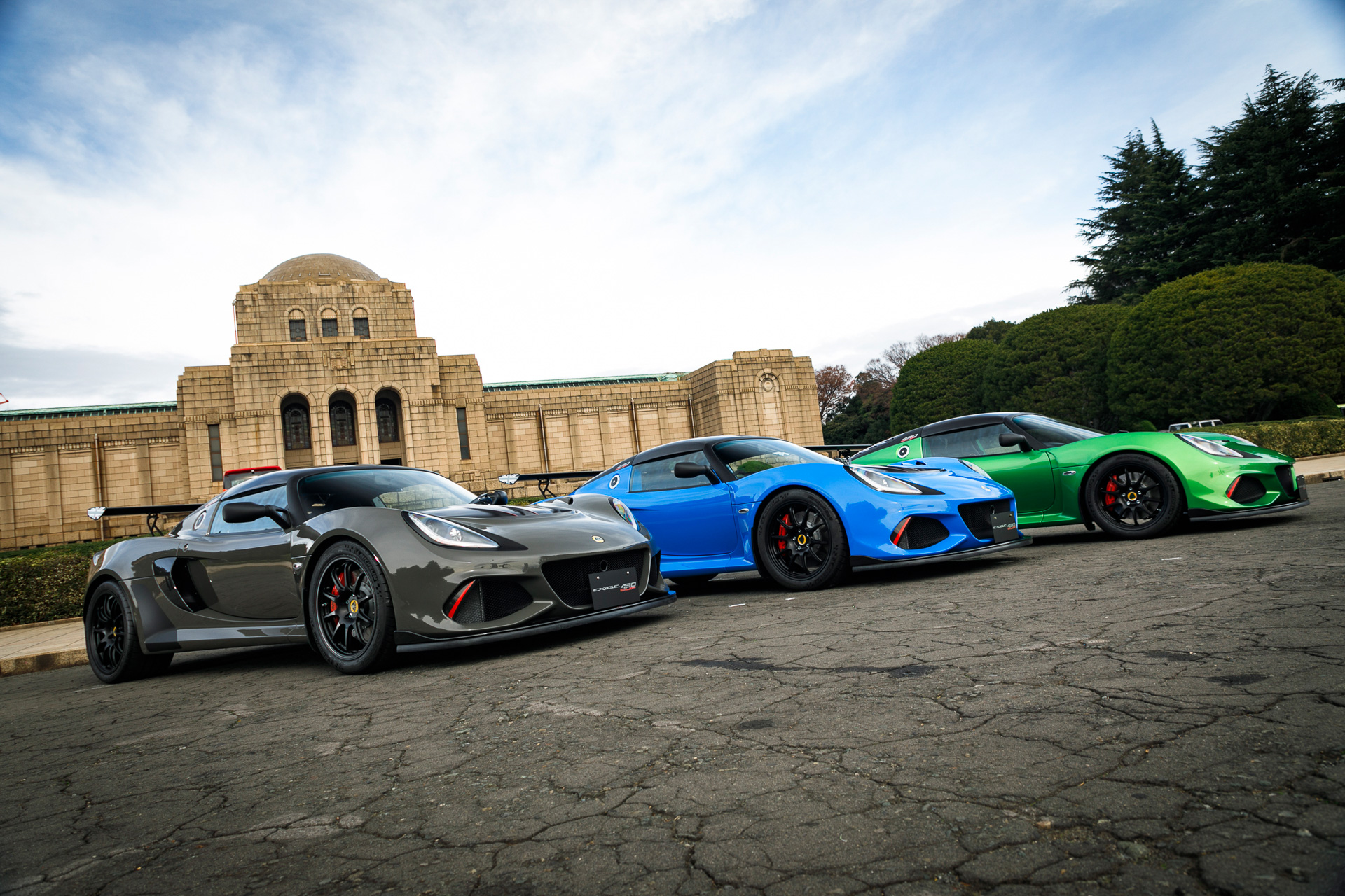 ロータス、乾燥重量1059kgで436PS/440Nmを発生するV6 3.5リッター