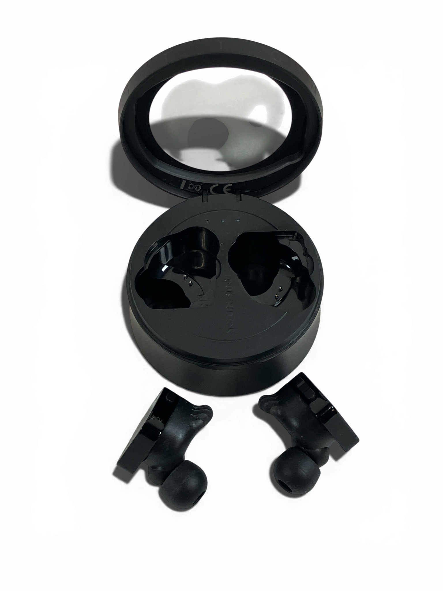 LOUIS VUITTON ルイヴィトン ホライゾン ブラック モノグラム イヤホン