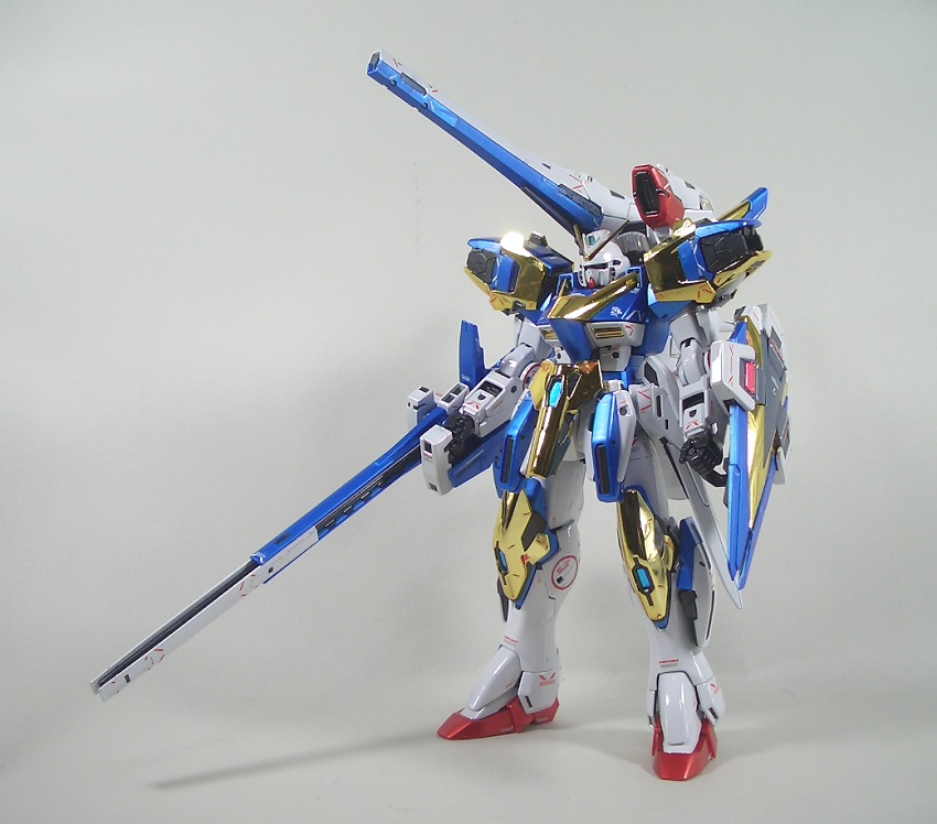 MG V2アサルトバスターガンダム チタニウムフィニッシュ 未組立 MG 1