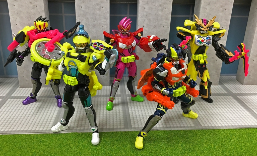 装動 仮面ライダー ギーツ ビルド エグゼイド クウガ まとめ SO-DO
