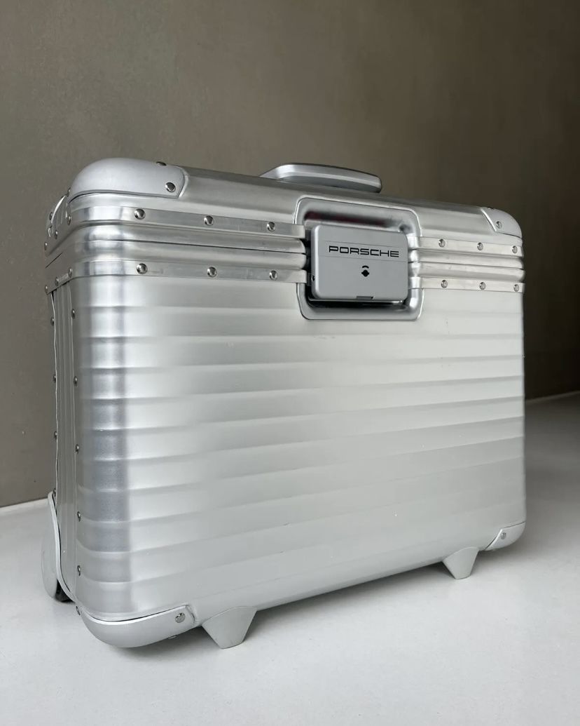 リモワ トパーズ2輪 35L シルバー