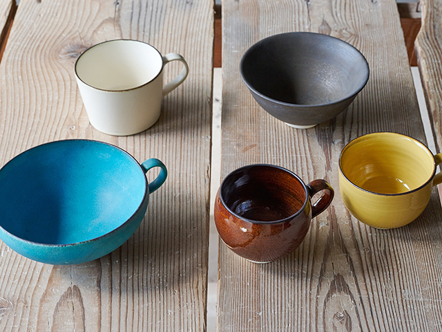 京都清水で陶芸・ロクロ体験】ライトプラン（20分でカップづくり