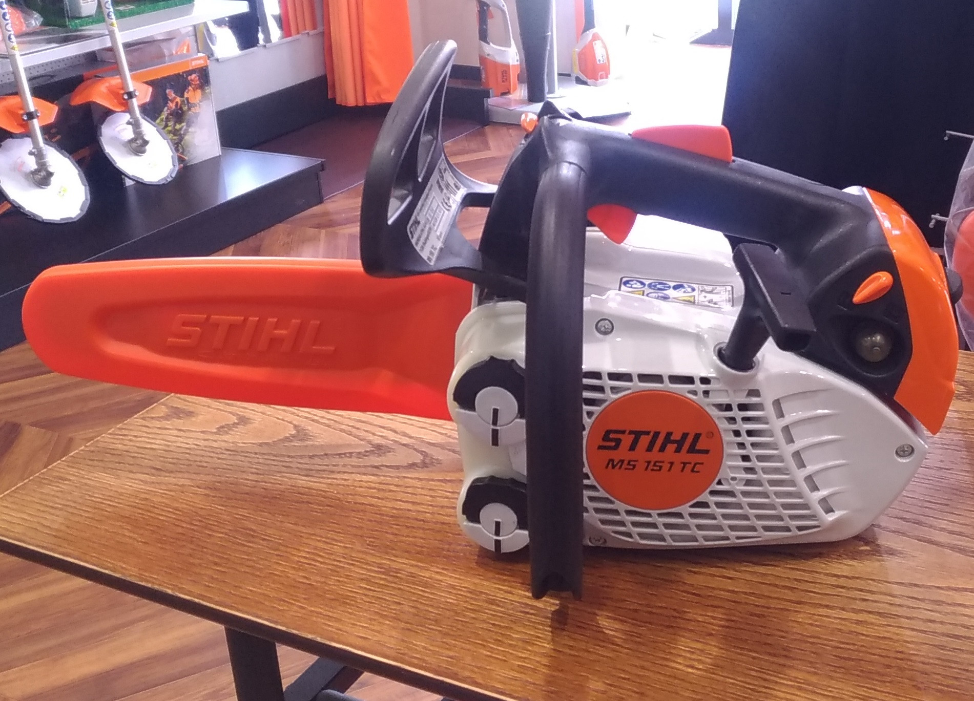 スチール STIHL チェンソー 18インチガイドバー・ソーチェン・取説