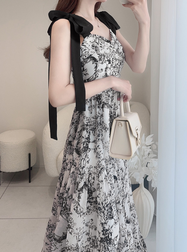 アンティーク/ゴブラン織り/ベビースツール/ローズ柄/イタリア製