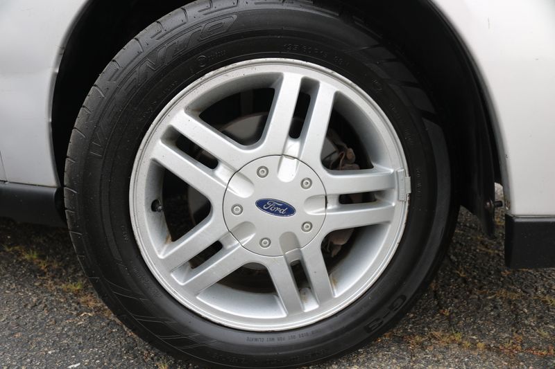 2000 Ford Focus ZX3 | Victory Motors of Colorado