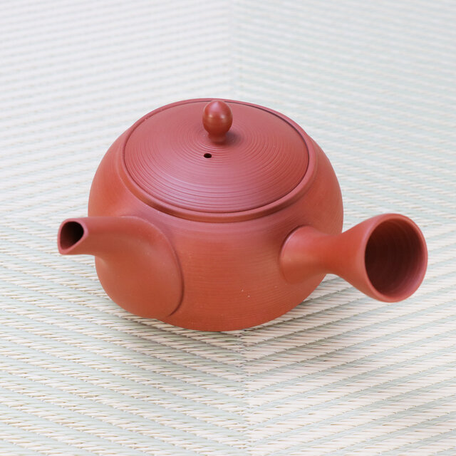 茶っきり急須 朱泥【常滑焼】 | iichi 日々の暮らしを心地よくする