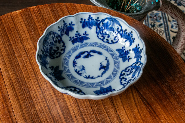 伊万里 草花文 染付 八角 豆皿 4枚 [B31346] 伊万里 草花文 染付 八角