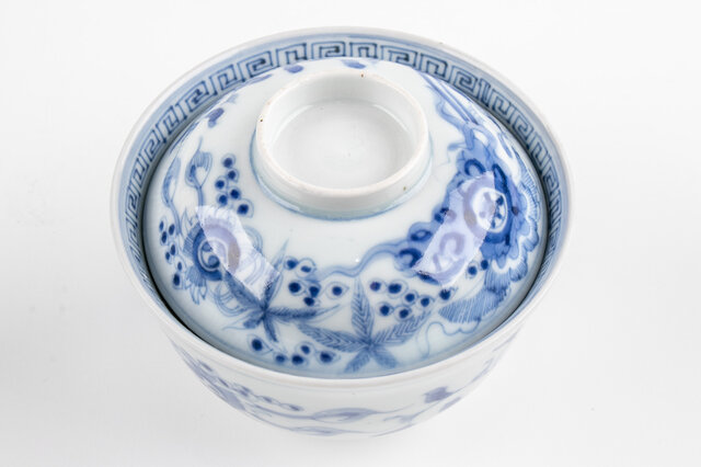 古伊万里 染付 亀甲紋の図 蓋茶碗 江戸期 E212AS-fbip 古伊万里 染付