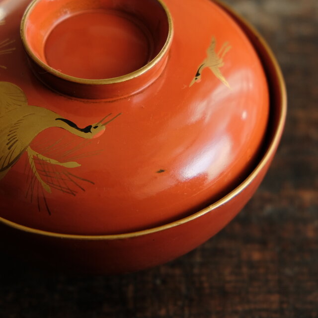 朱色に金の鶴と松◇古輪島塗 漆芸蓋付碗 漆器 骨董・antiques 古民家