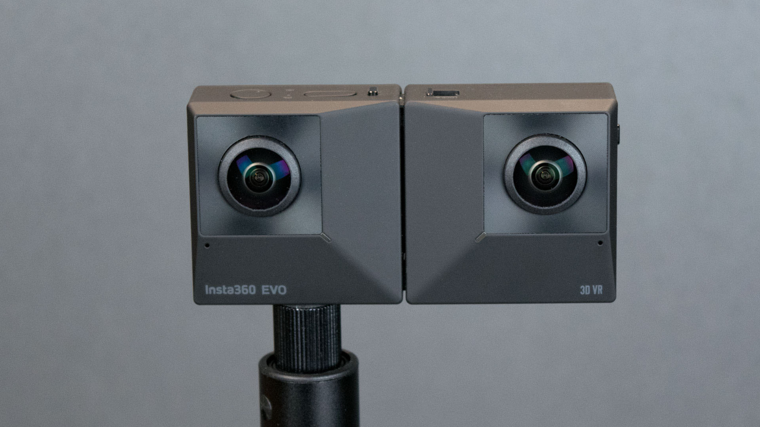Insta360 Evo VR Camera Review: Great for Casual Use, Pros Steer