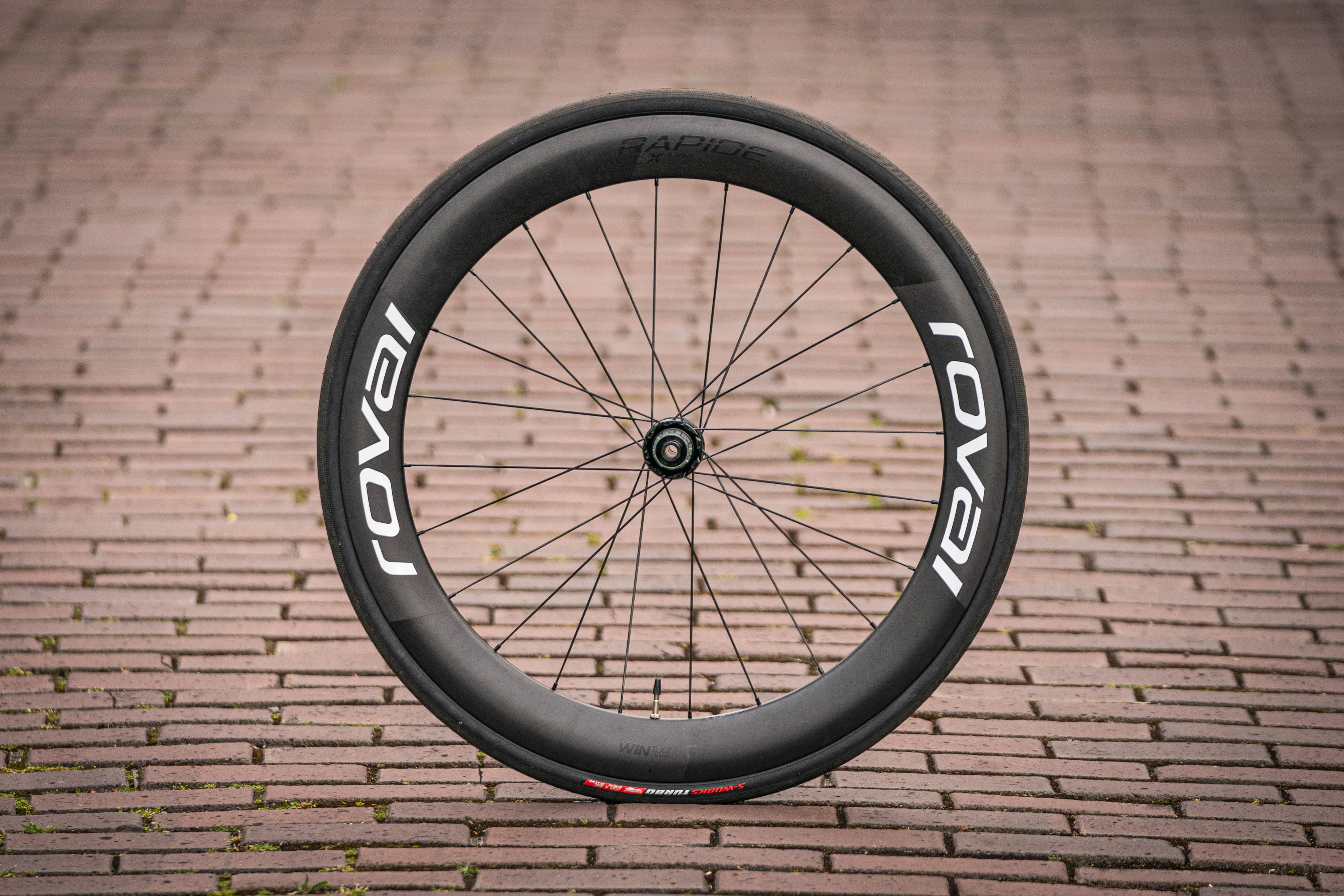 ロヴァール ラピーデCLX rovar Roval unveils Rapide CLX and Alpinist