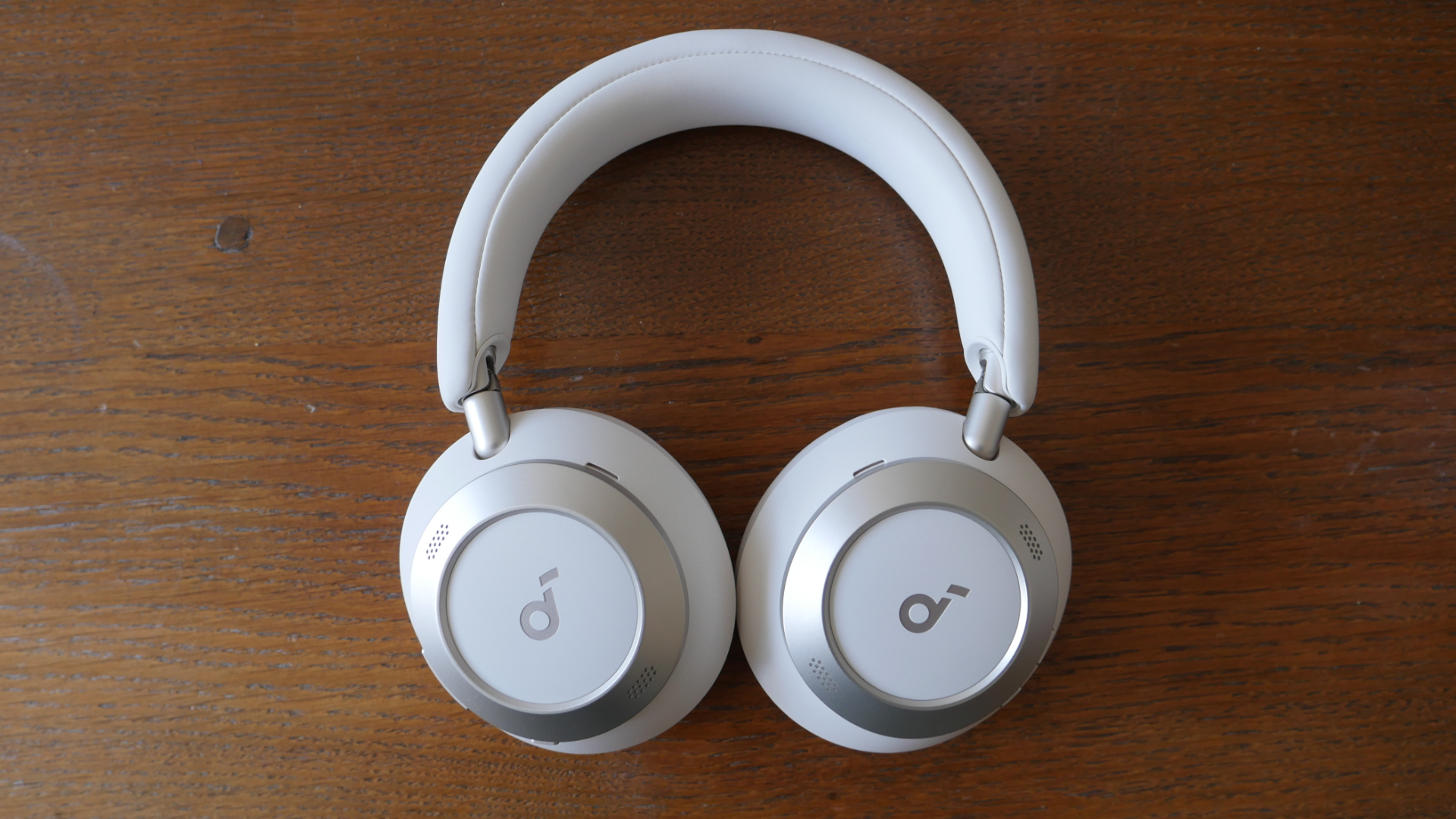 Anker Soundcore Space One Pro review: great mid-range beats | T3