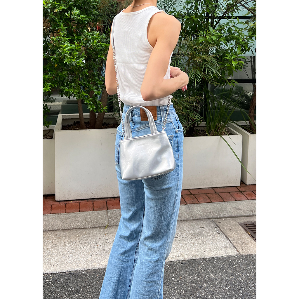 レザー チェーン ショルダーバッグ | ファッション通販サイト NUGU