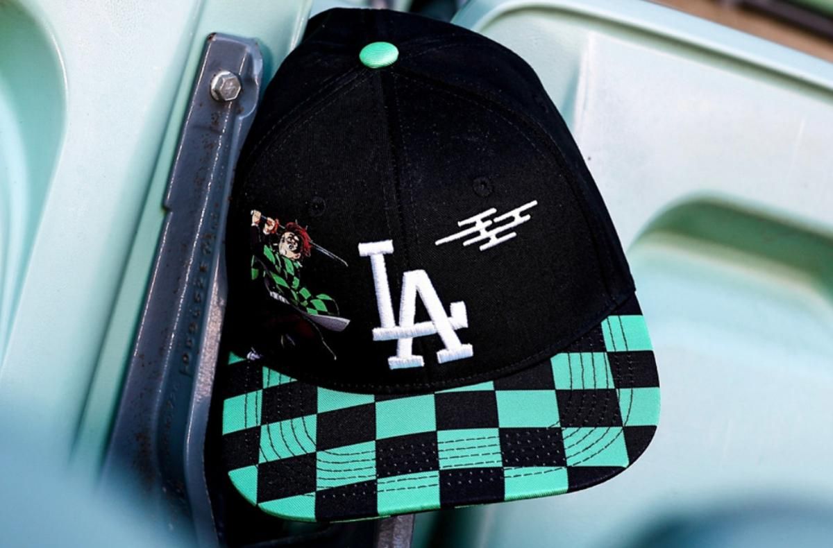 8/15ドジャースタジアム球場限定】鬼滅の刃 ドジャース コラボキャップ