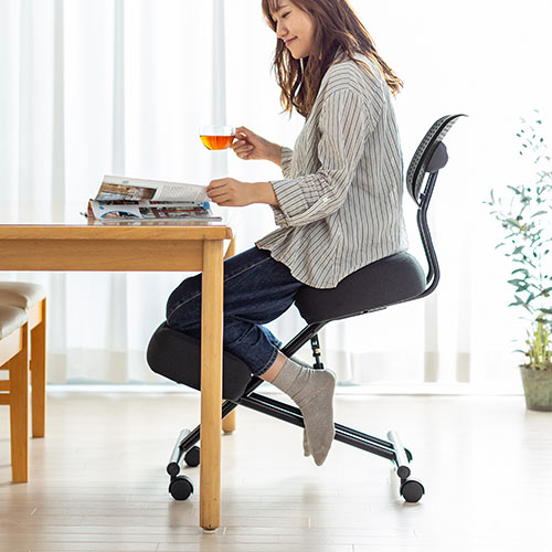 ホースライディングチェア 乗馬スタイル ワーキングチェア 揺れる座面