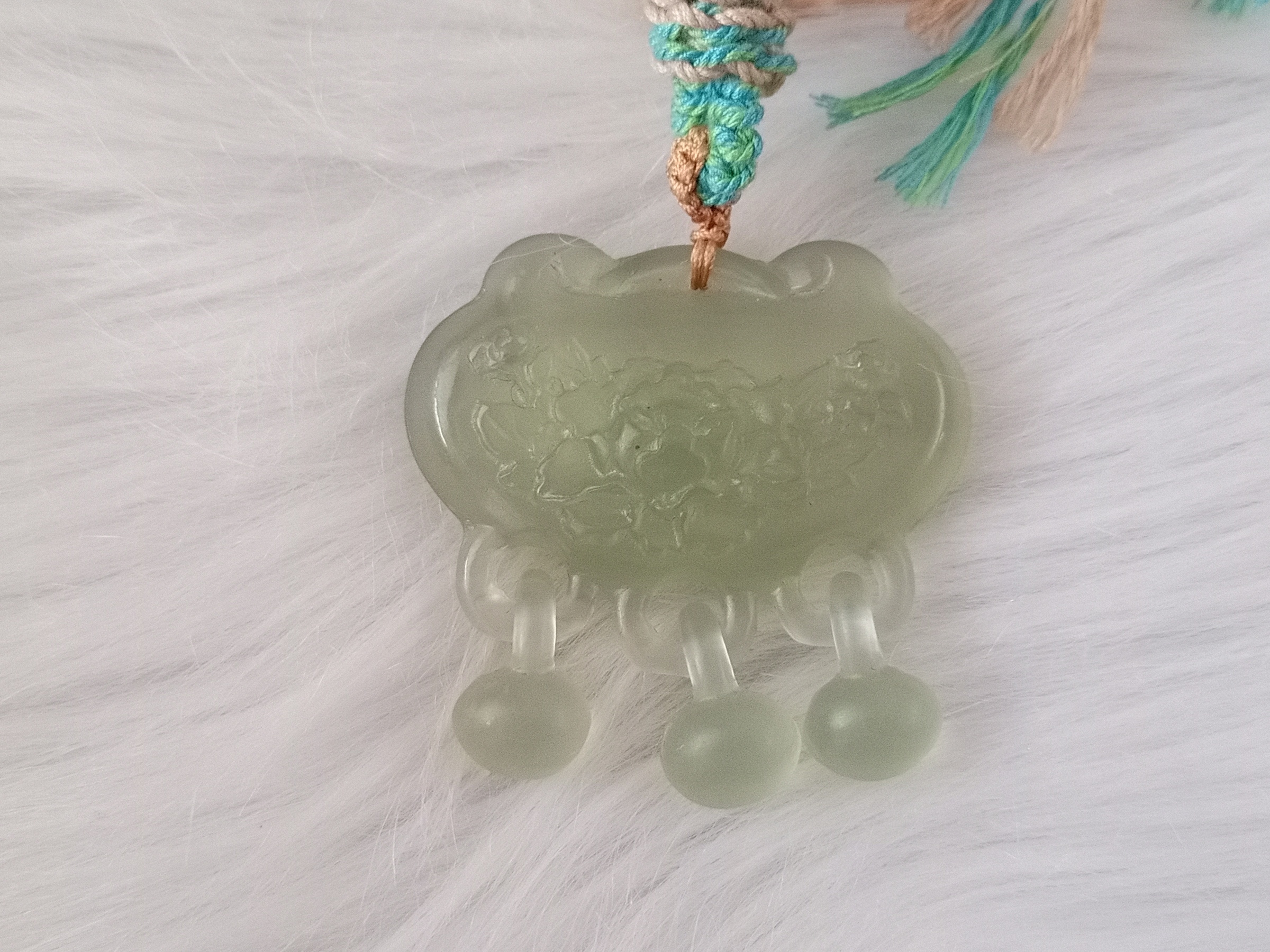 天然翡翠 根付 掛物 H6–17 天然翡翠 根付 掛物 H6–17 天然翡翠 根付 掛物