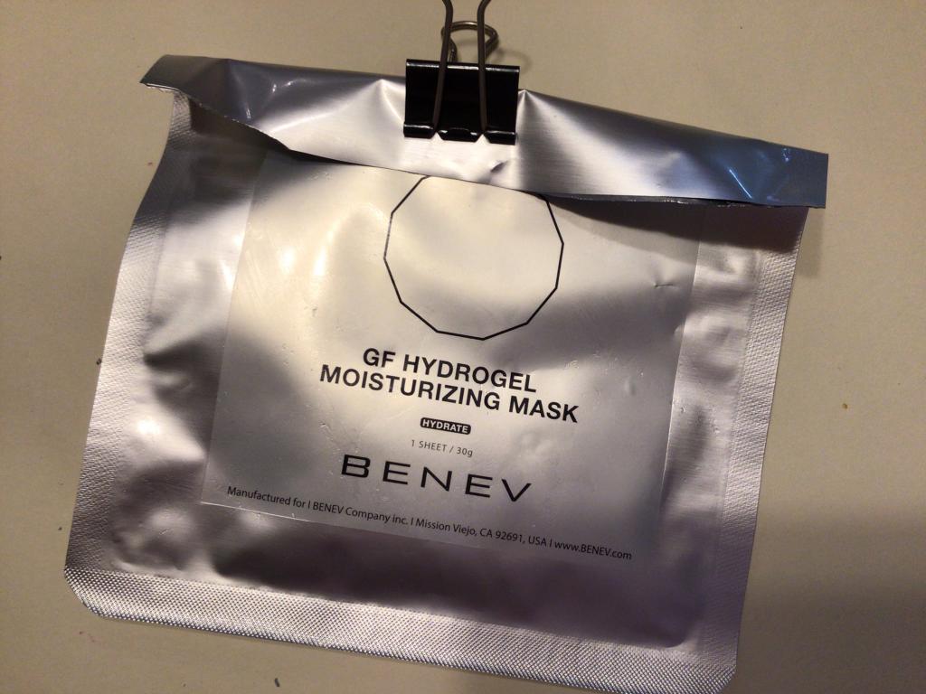 □フェイスマスク 高い保湿作用 スキンケアブランド BENEV 60枚