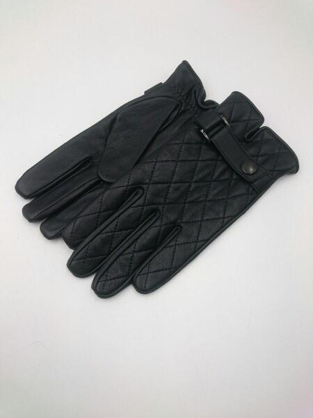 BURBERRYBLACKLABEL 黒 レザー 手袋 グローブ キルティング BURBERRY