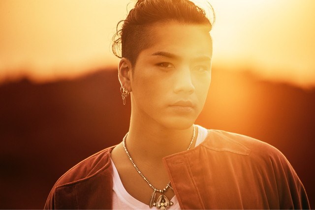 10/13(FRI)Release!!】HIROOMI TOSAKA Digital Single『DIAMOND SUNSET