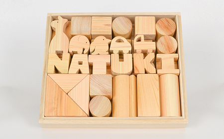 Hug Hug 檜 国産ヒノキ木製積み木セット Hug Hug 檜 国産ヒノキ木製