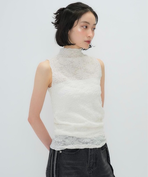 セール】【zozo限定】フラワー レース シアー ノースリーブ トップス