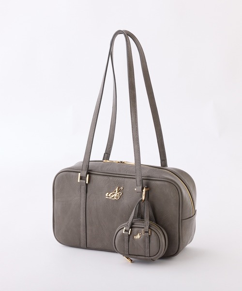 ミニバッグチャーム付きスクエアボストンバッグ（ボストンバッグ