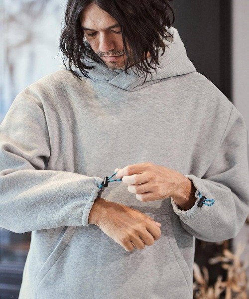 九谷焼 椿窯 吉田洋子作 黒釉金彩 花器 共布共箱 M R6948B 九谷焼 椿窯