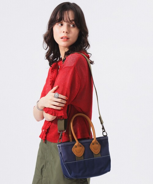 ビームスの百名品】L.L.Bean /【別注】Deep Bottom Leather Handle Zip