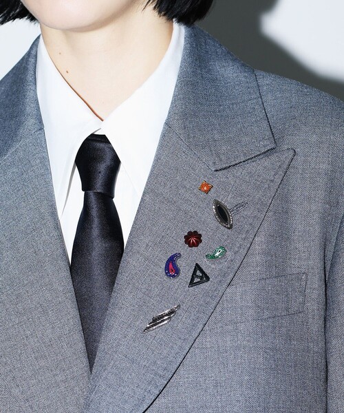 アクセサリー TOGA TOO l pin set TZ242-AK937 Metal pin set TZ242