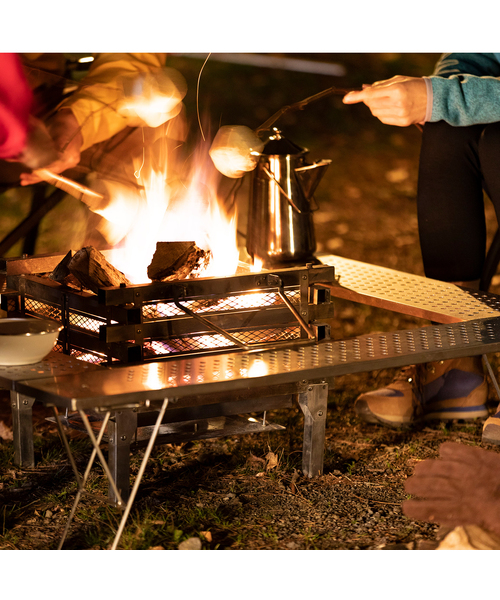 コールマン Coleman ファイアープレイステーブル 囲炉裏 Amazon