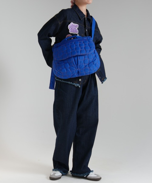 ENDRECHERI.（エンドリケリー）の「EVERYDAY EVERYWHERE SHOULDER BAG