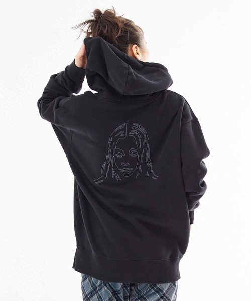 X-girl（エックスガール）の「EMBROIDERED FACE SWEAT HOODIE