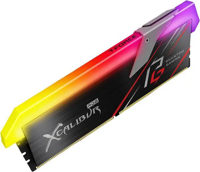 Team XCALIBUR Phantom Gaming RGB 16GB (2 x 8GB) DDR4 4000 (PC4
