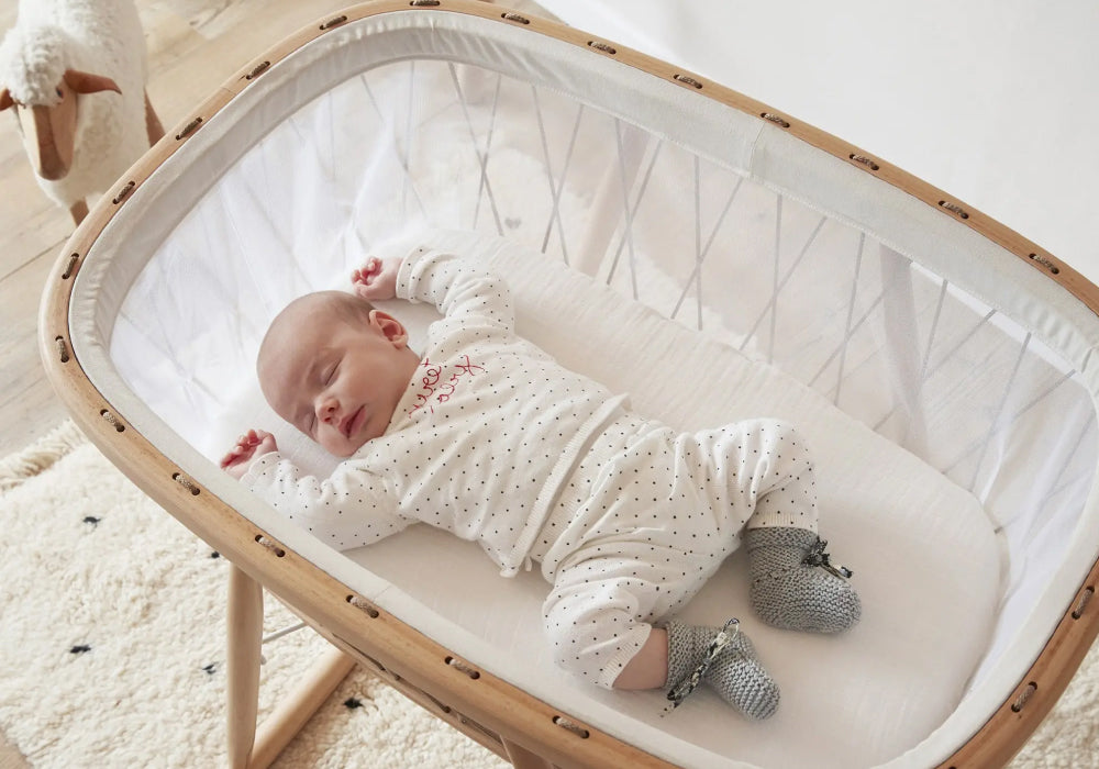 5797 【定価407万円】関武比古作 銀製 三重塔 ガラスケース付 銀製