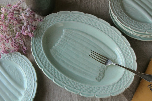 イギリスアンティーク アスパラガスプレート ブルー＆ホワイト