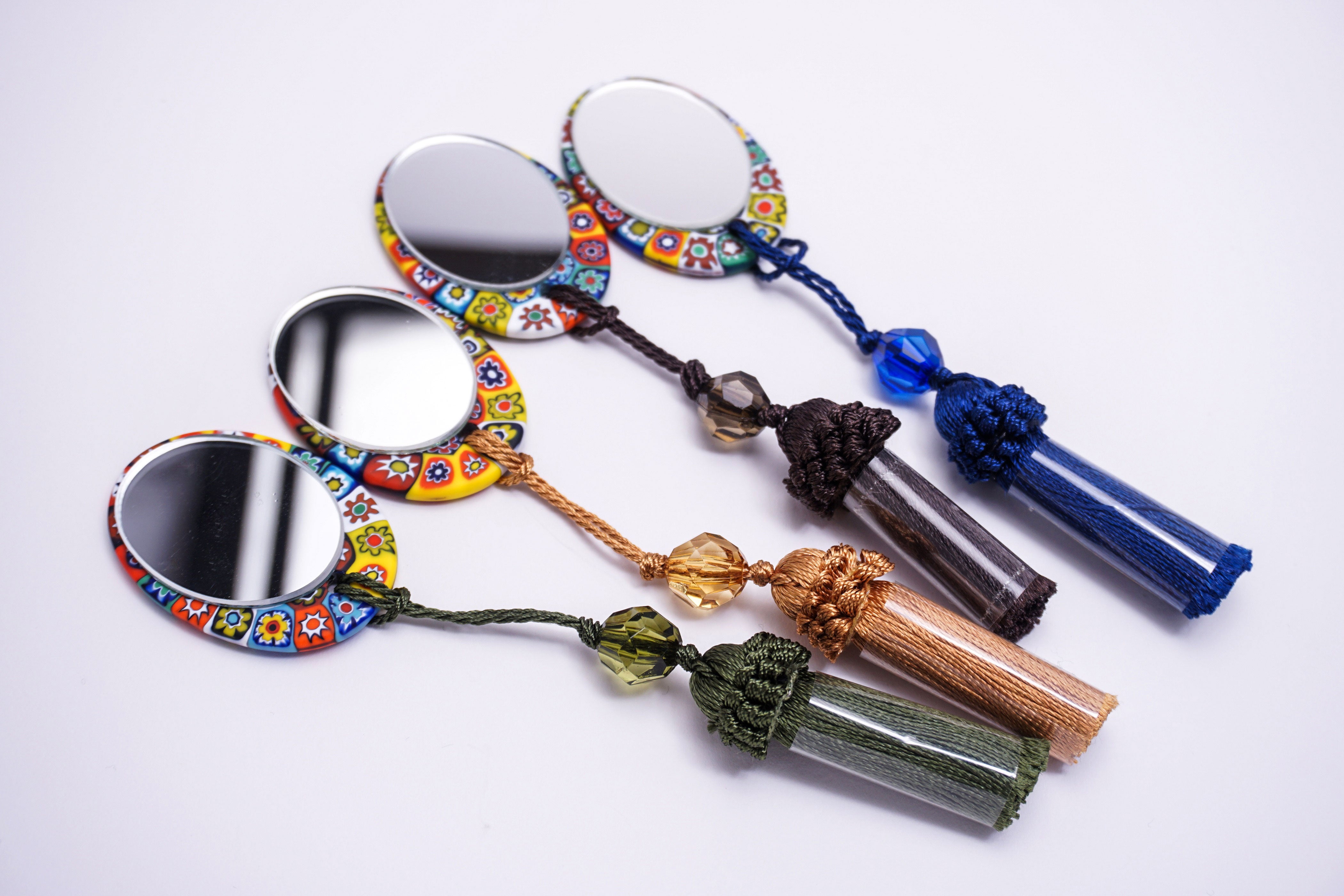 ムラーノガラス（ベネチアングラス）｜手鏡 ミックスムリーネ 5cm×4cm