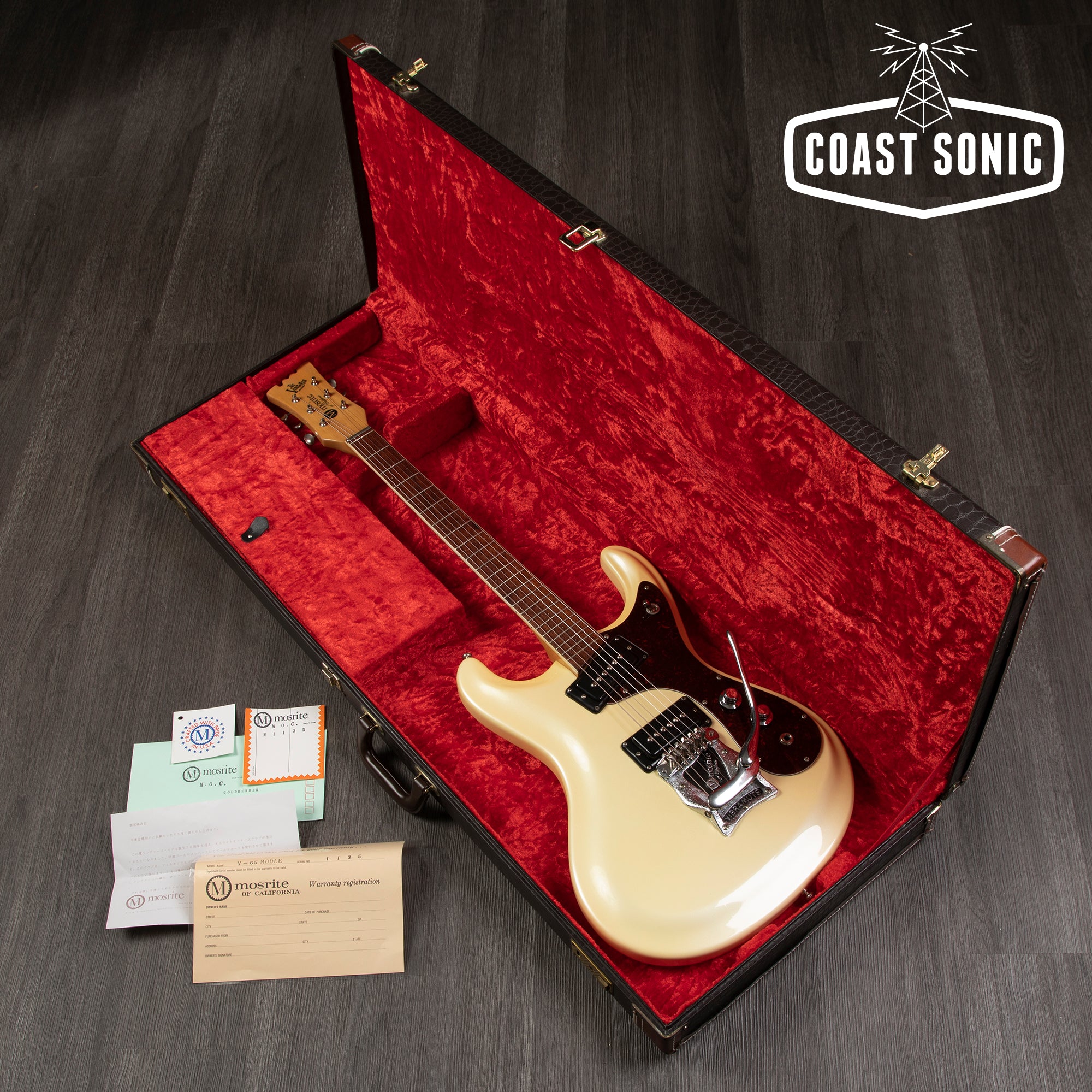 Mosrite V65ハードケース付き Mosrite V65ハードケース付き MOSRITE
