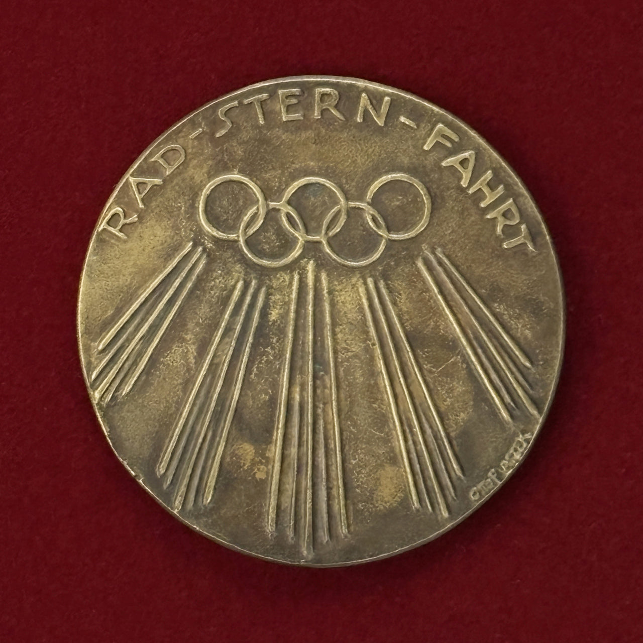 ドイツベルリン夏季オリンピック記念バッチ(1936年) 1936年ベルリン