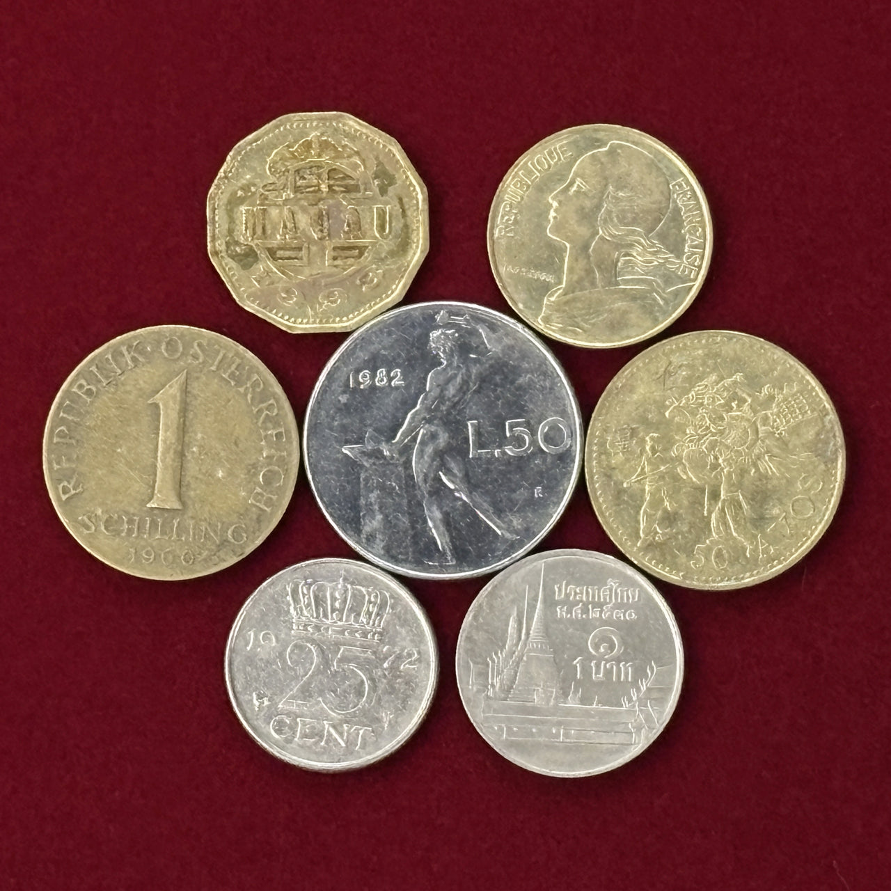 世界各国のコインセット 17枚組［C-0000628］ – ワールドコインズ