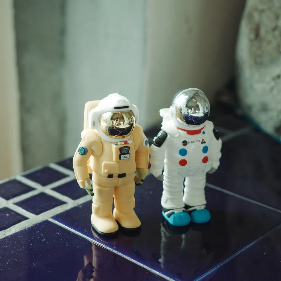 宇宙兄弟アストロポケットフィギュア 特設サイト｜小山宙哉