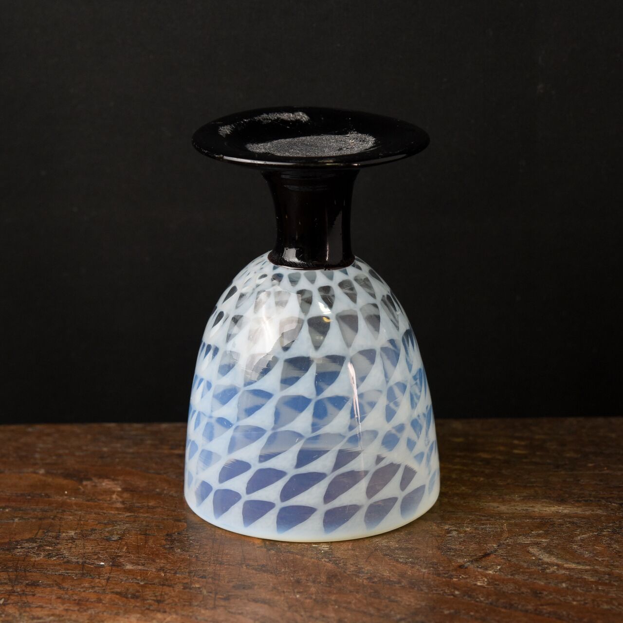 和ガラス 白被せ 水玉模様 高足 氷コップ 大正昭和初期 レトロモダン 和