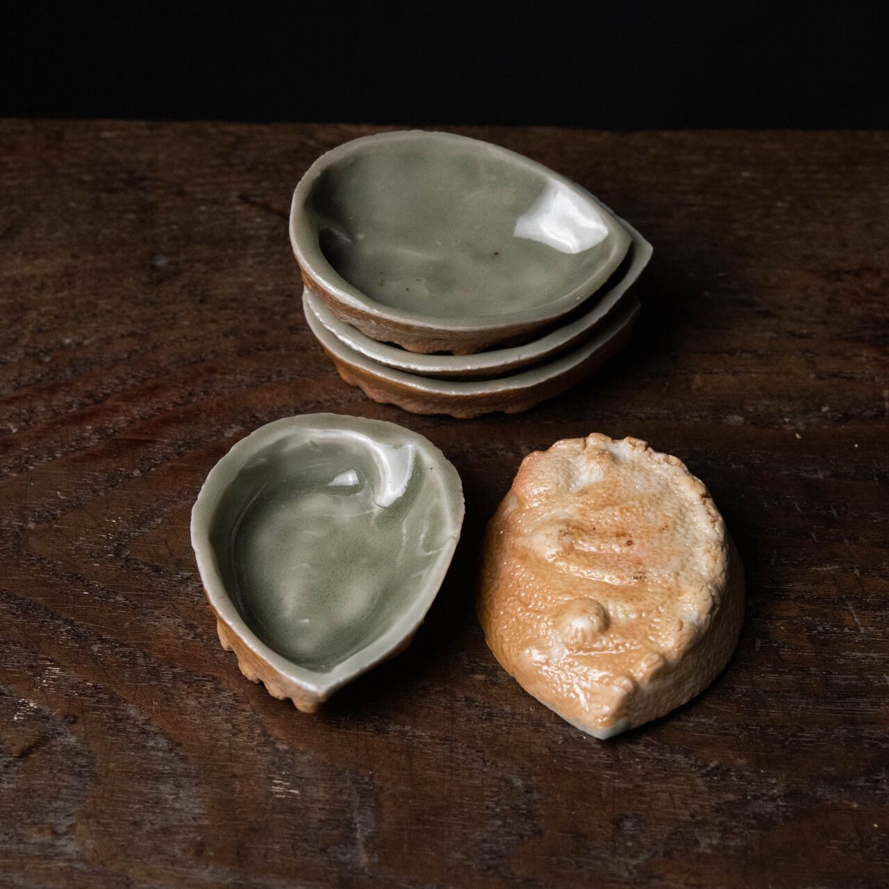 骨董品 大きなアワビの陶磁器 骨董品 大きなアワビの陶磁器