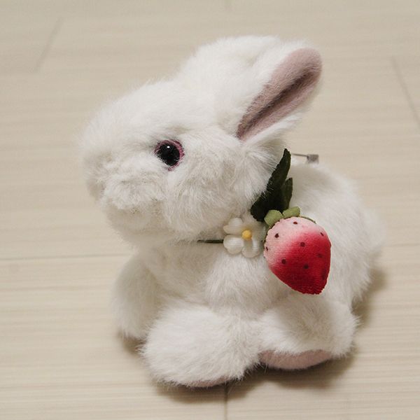 白野いちごの森うさぎぬいぐるみコサージュ - ピンクハウス通販