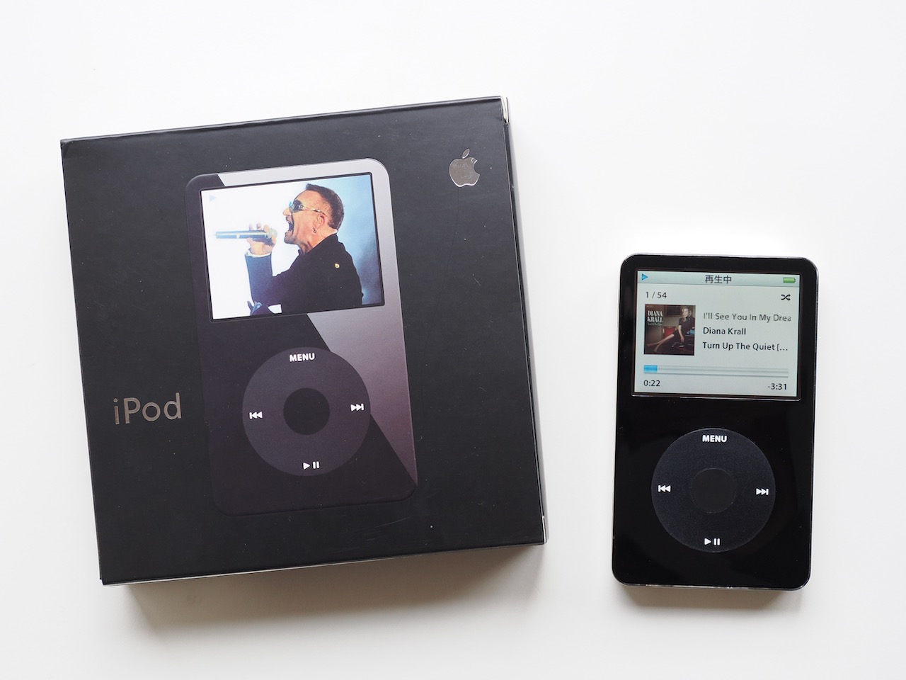 iPod 5.5世代 256GB Bluetoothトランスミッター内蔵 iPod 5.5世代