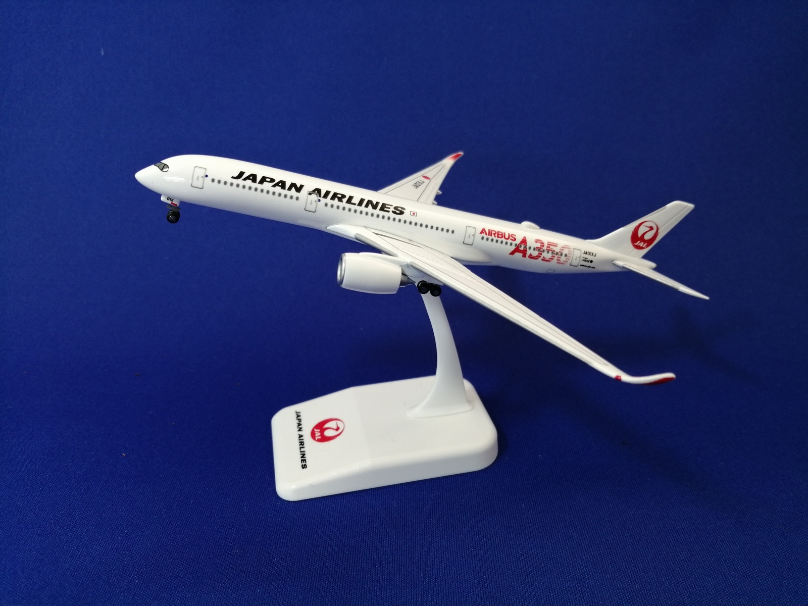 JALエアバスA350-900 1⁄200スケールモデルキット(JA01XJ) 1⁄200 A350