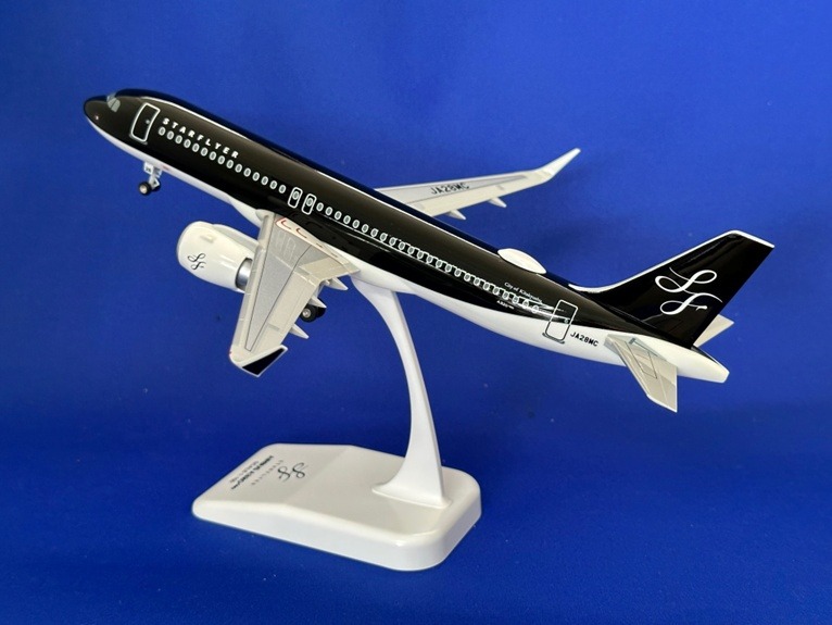 スターフライヤーA320neo JA28MC 1/400 & 組立飛行機セット