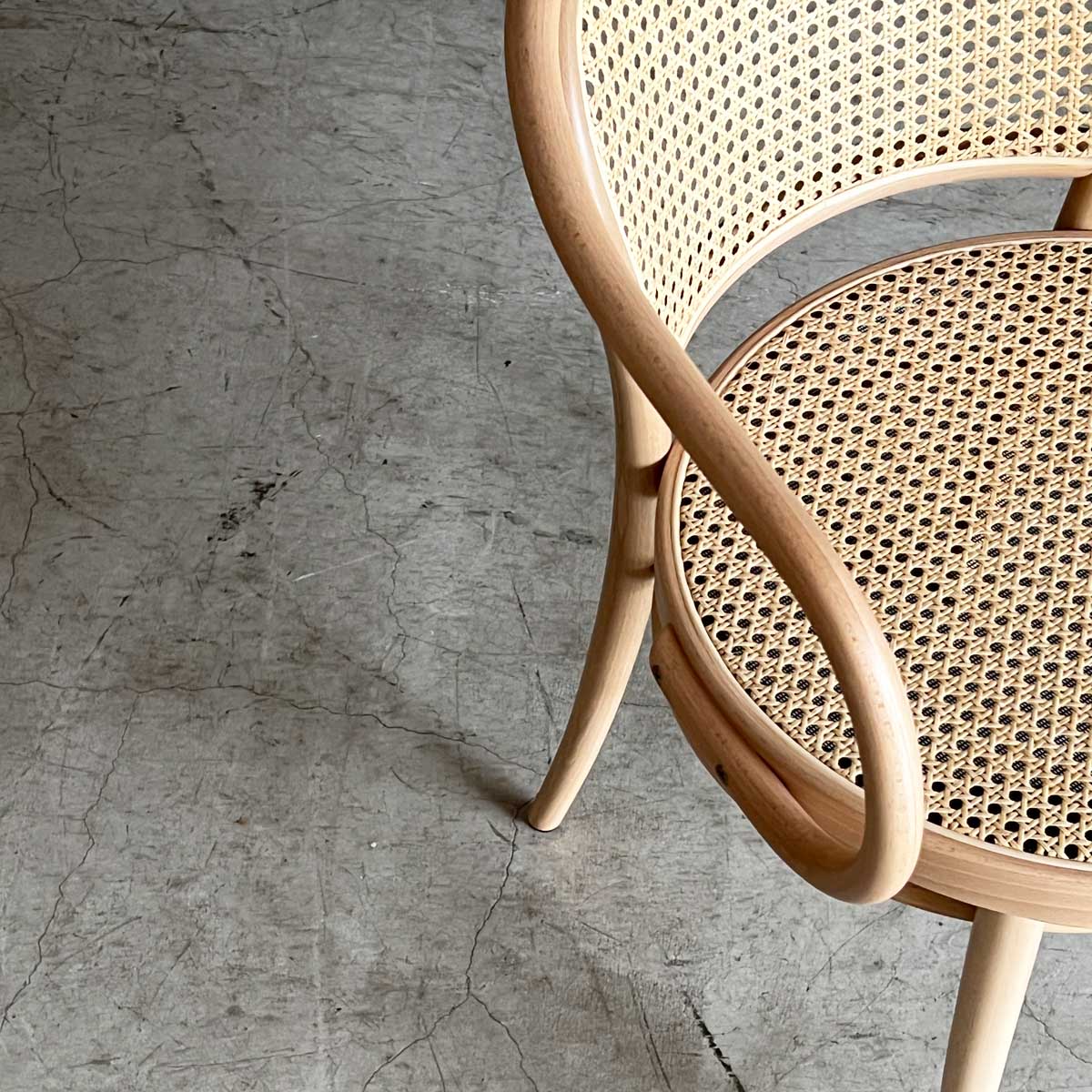 TON No.33 Arm Chair Natural Le Corbusier Corbusier Chair – D9 STUDIO