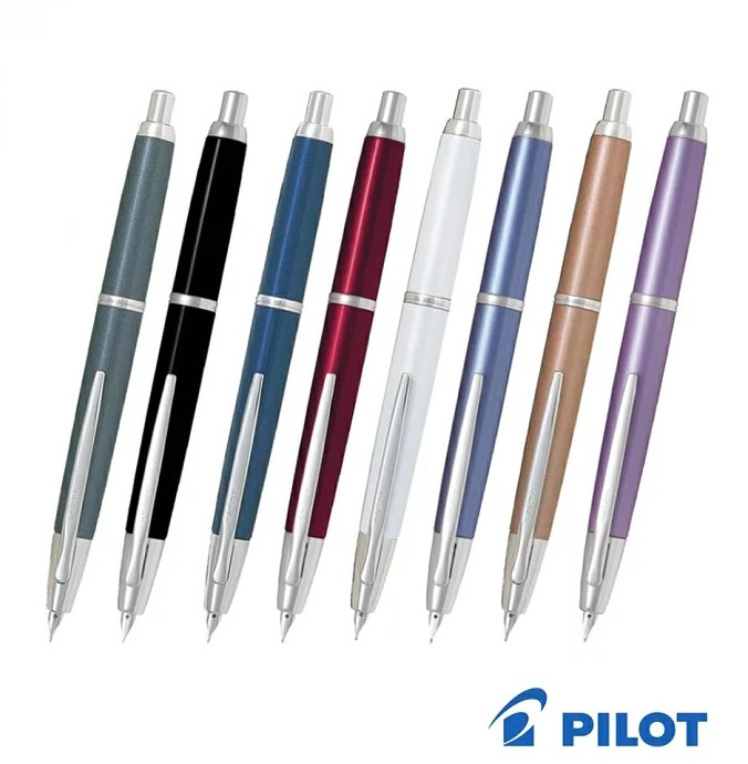 キャップレスの万年筆: わたしたちの踊るダンス