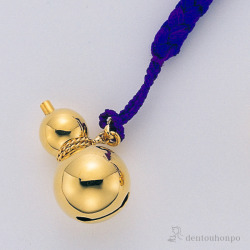 送料無料】 K18 根付 ヒサゴ 中 / ストラップ 美術品 工芸品