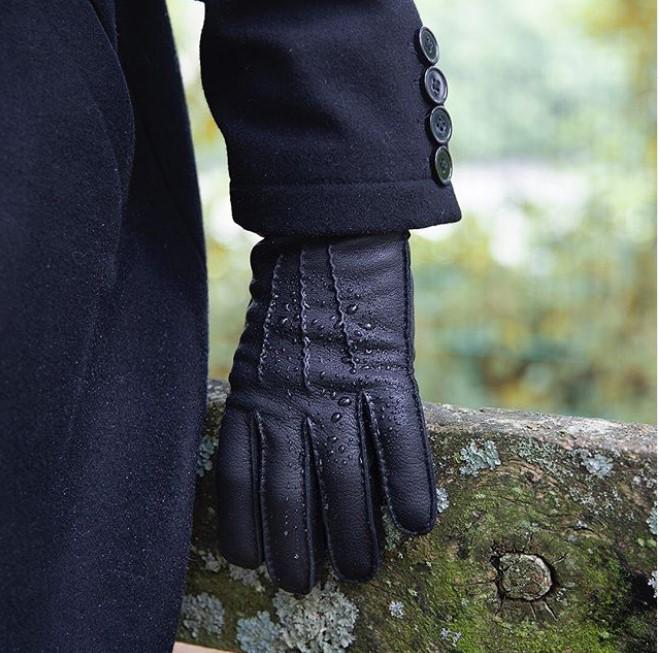 64新品 DENTS 英国製スマホ対応ヘアシープグローブ 裏地なし